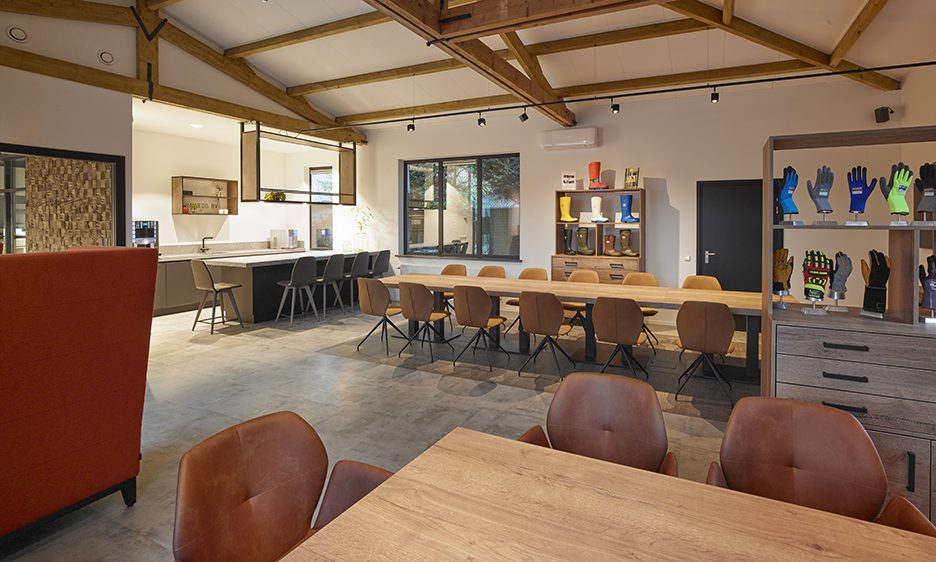 cropped-Hawedo_showroom-1.jpg